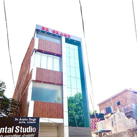 Hotel Sr Grand Gorakhpur Exterior foto